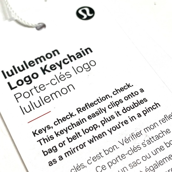 NEW LULULEMON BLUE LOGO KEYCHAIN WITH MIRROR BNWT - Picture 4 of 7